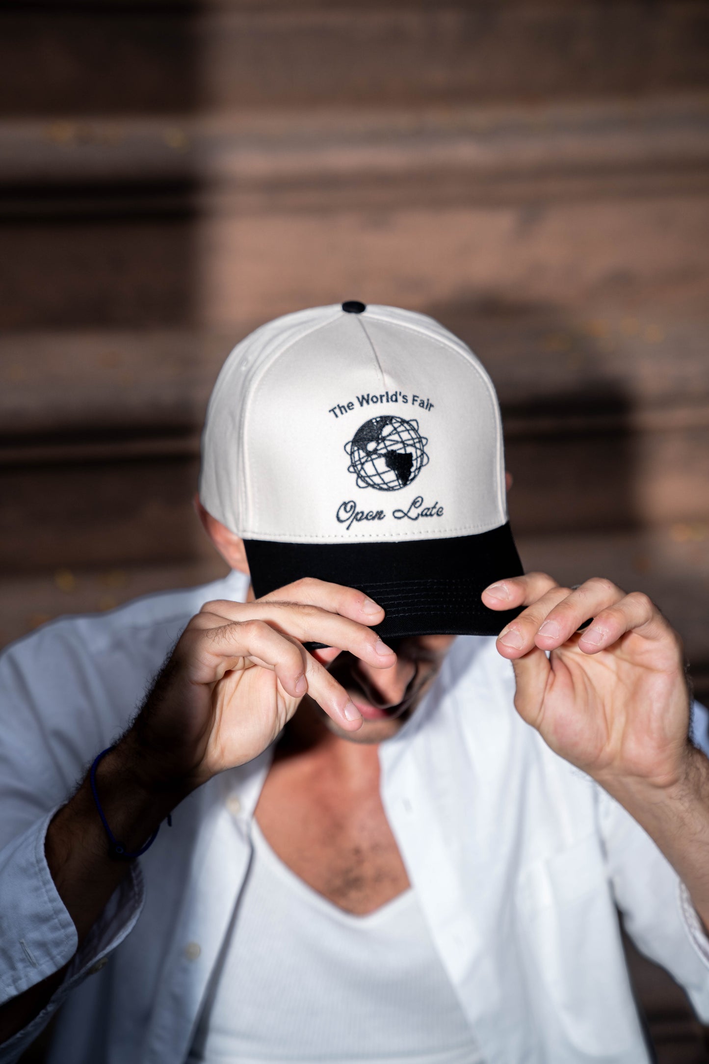 The World's Fair Hat - Natural / Black